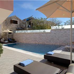 7 bedroom seaside villa with pool, Kassiopi, sleeps 13